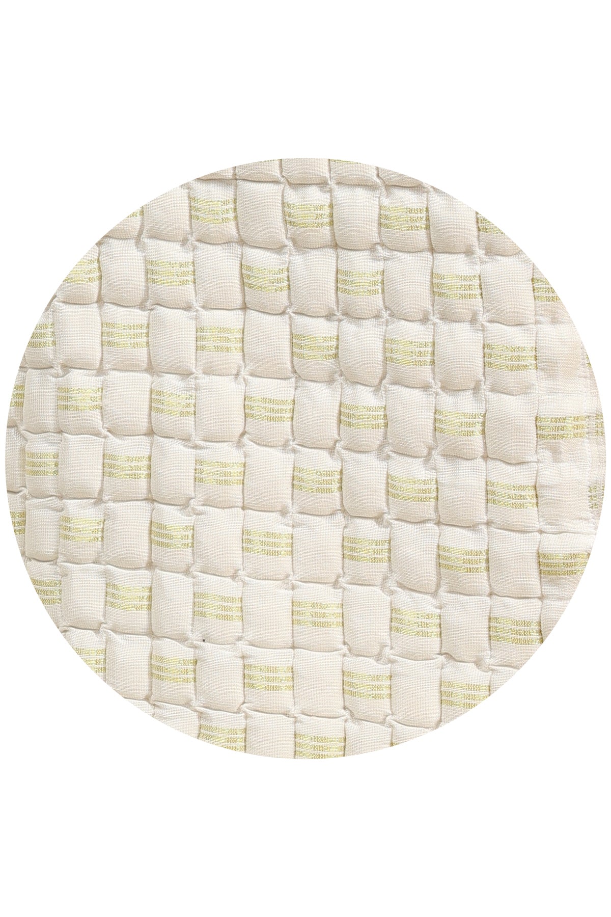 Ivory Serenity Sujni Quilt